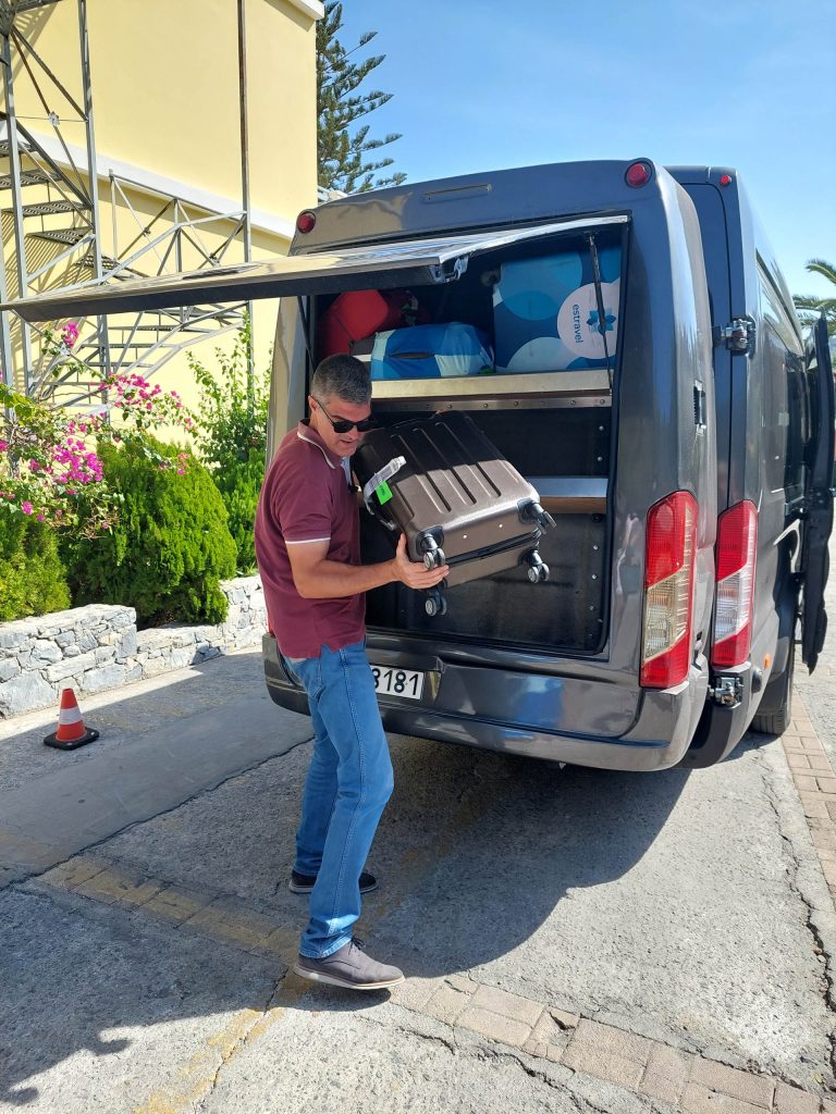 Arion Hotelli Transfeeri _lego meister_ saabumisel