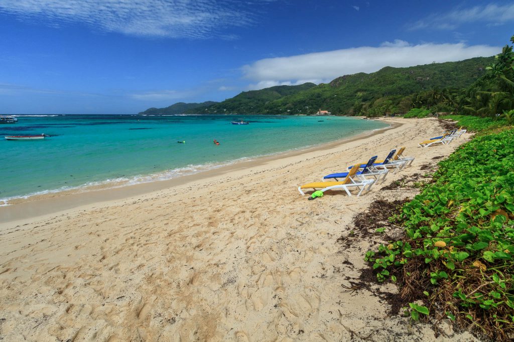 Mahe, Anse Royale rand