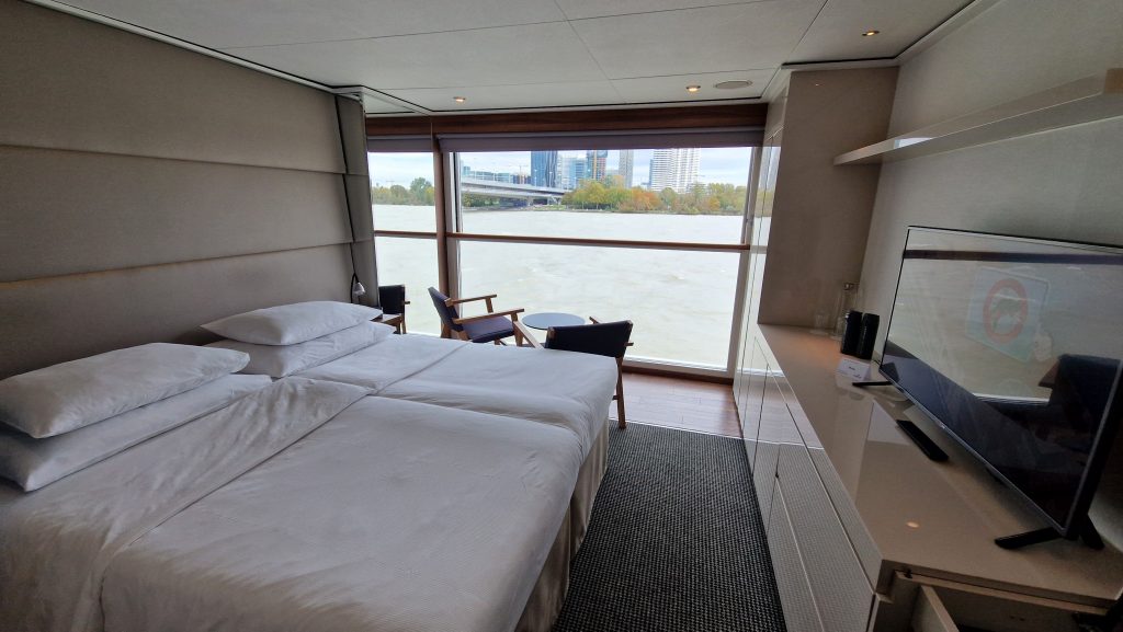 Emerald Sun Panorama Balcony Suite
