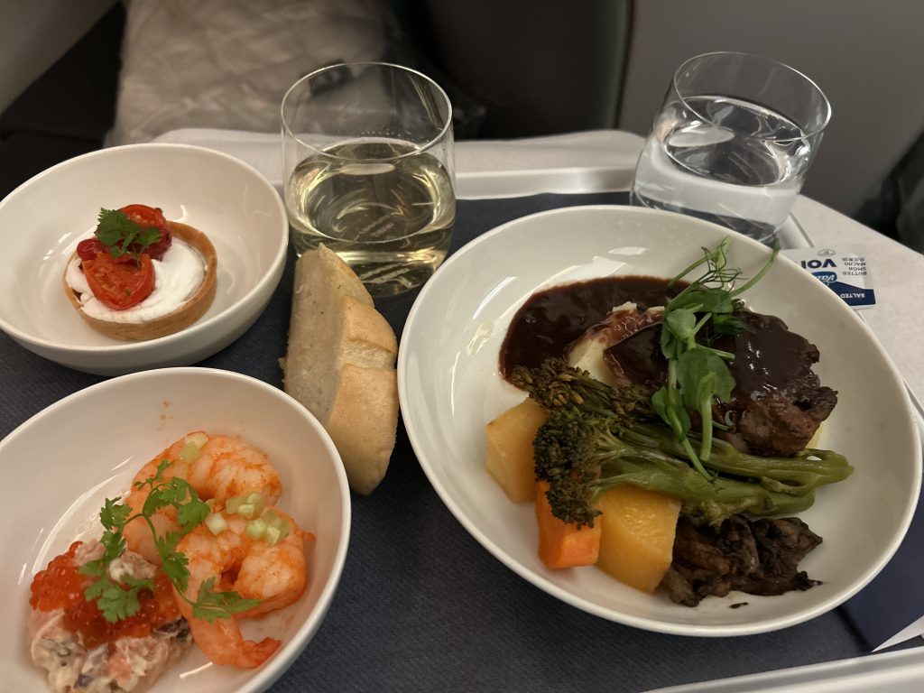 Õhtusöök äriklassis