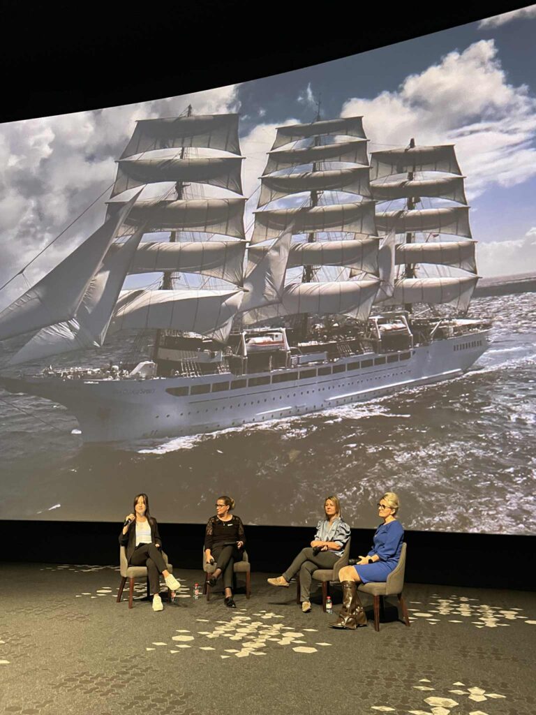 Estraveli kruiisiõhtu kinos