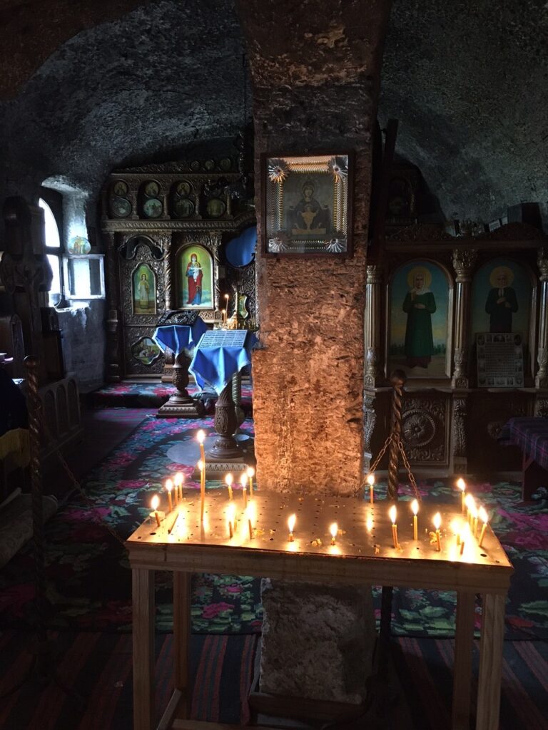 Butuceni külakiriku interjöör