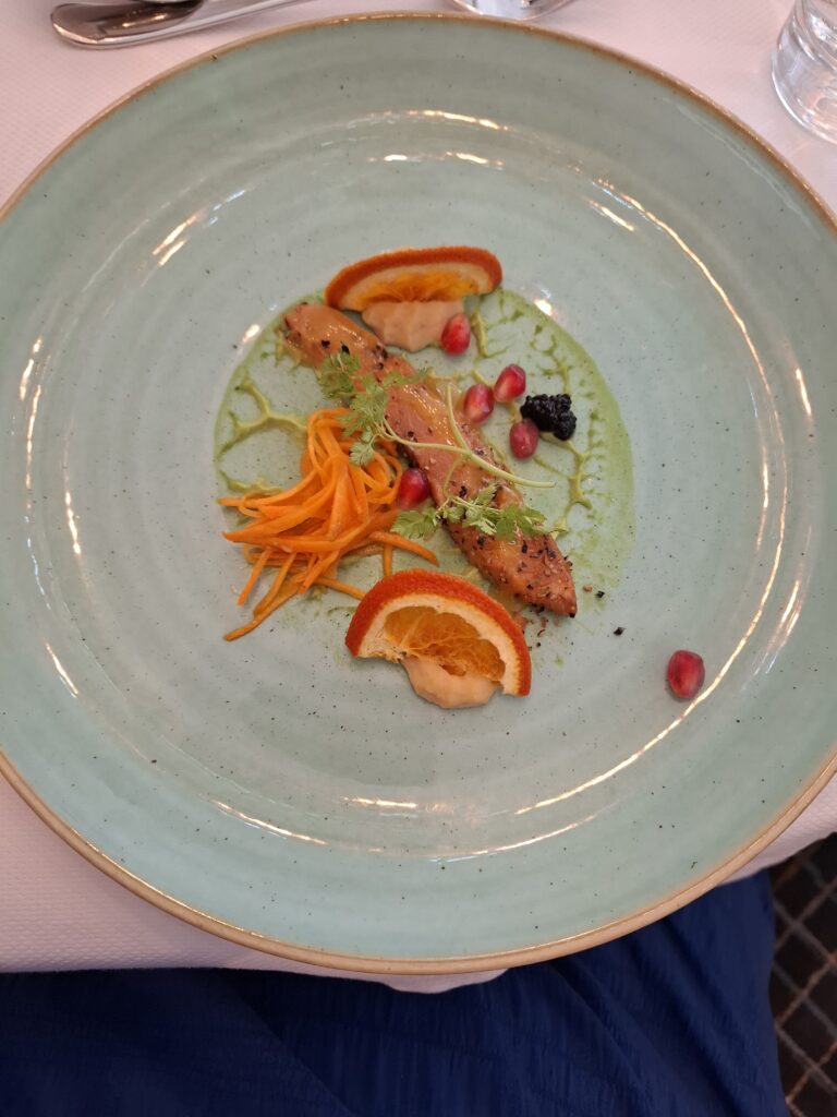 Toidu serveerimisnäide