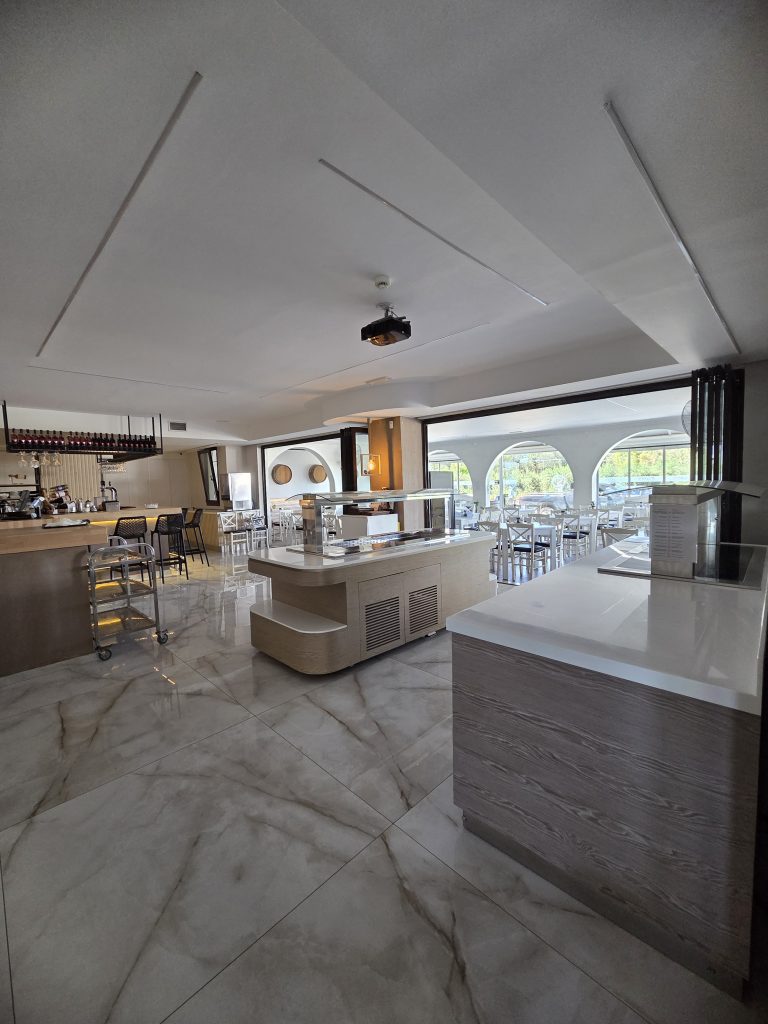 Lili, Kreeta