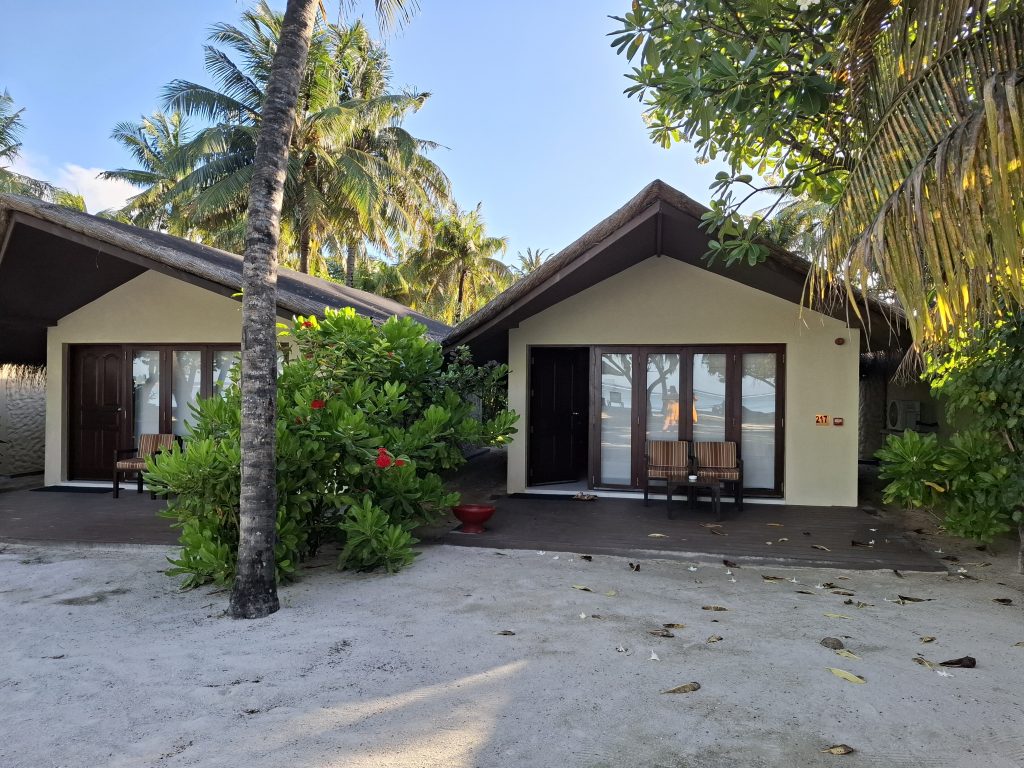 Adaaran Hudhuran Fushi beach villa