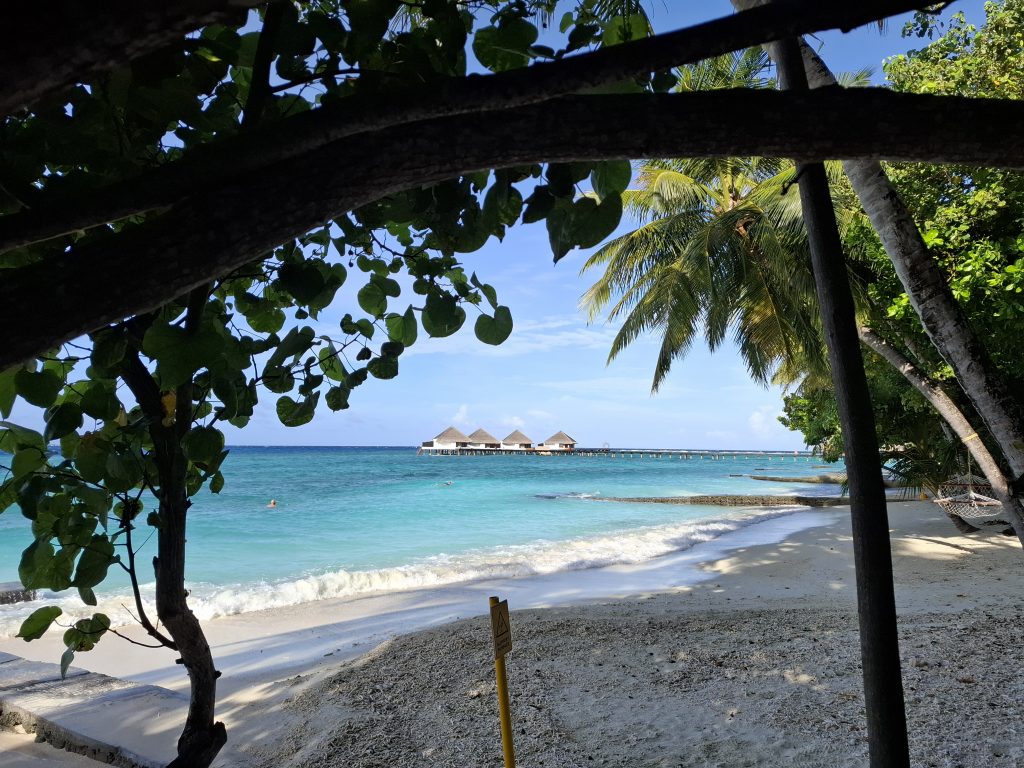 Adaaran Rannalhi, Maldiivid