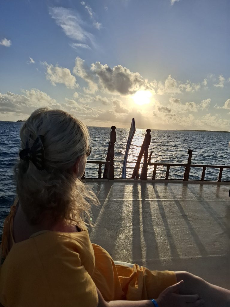 Sunset cruise Adaaran Select Meedhupparu