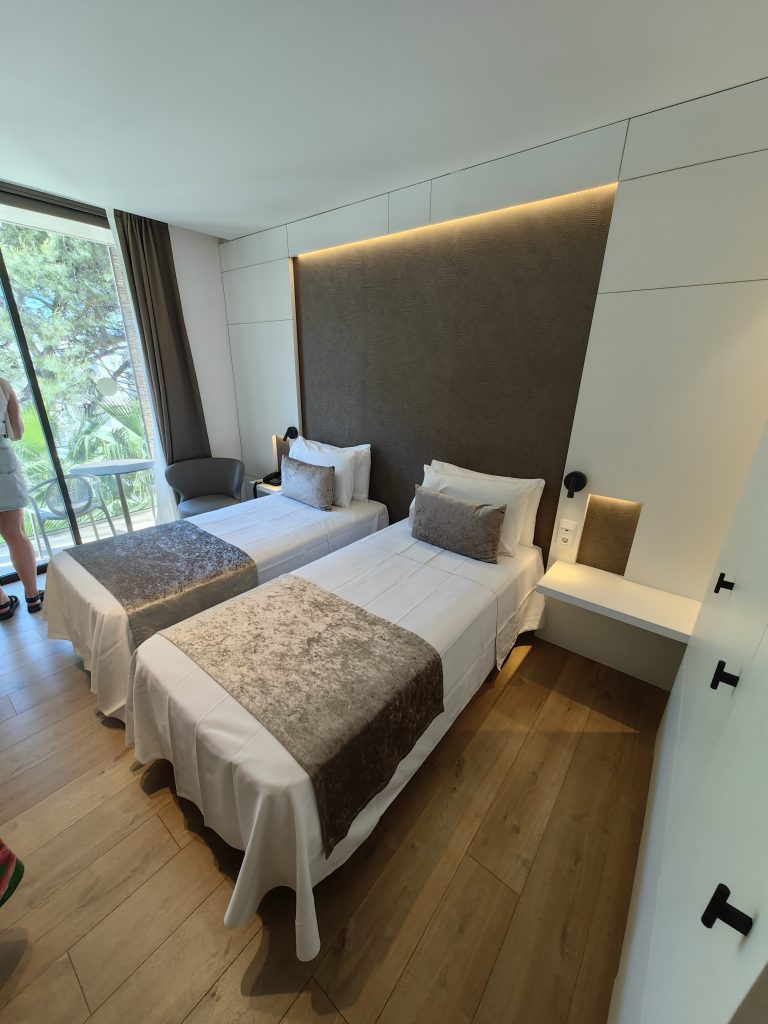 Golden Costa Salou hotelli standardtuba