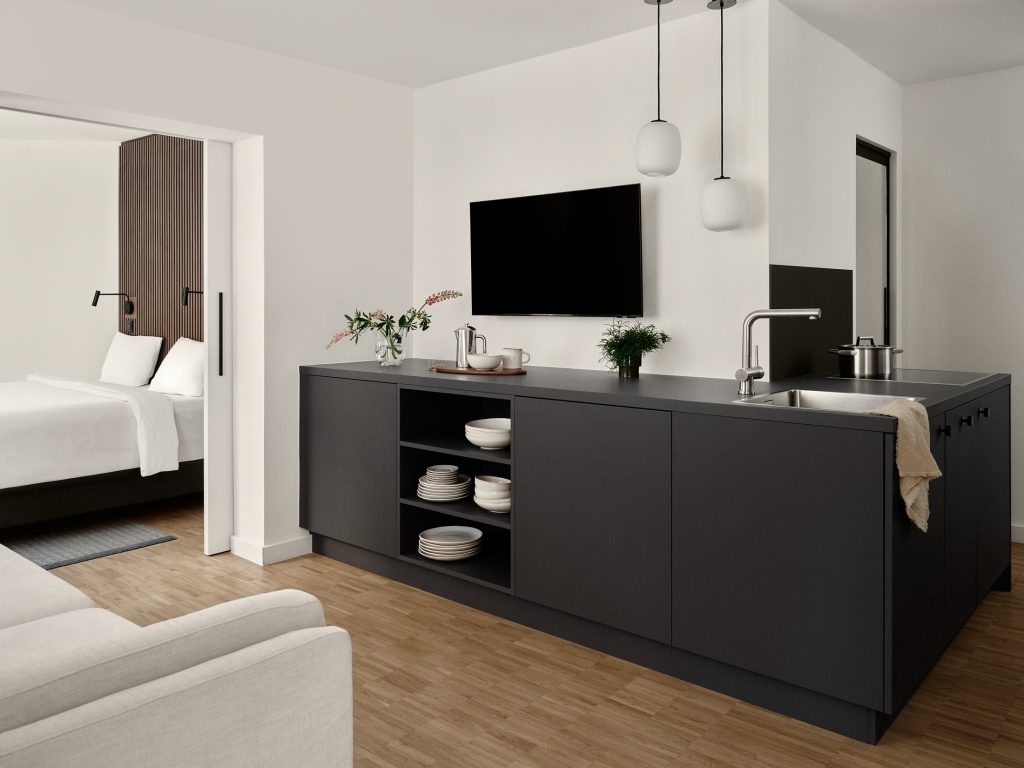 Bob W, Munich Schwabing