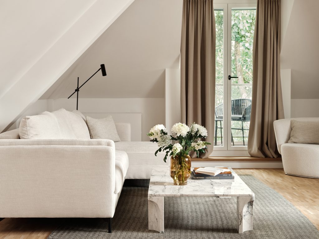 Bob W, Munich Schwabing