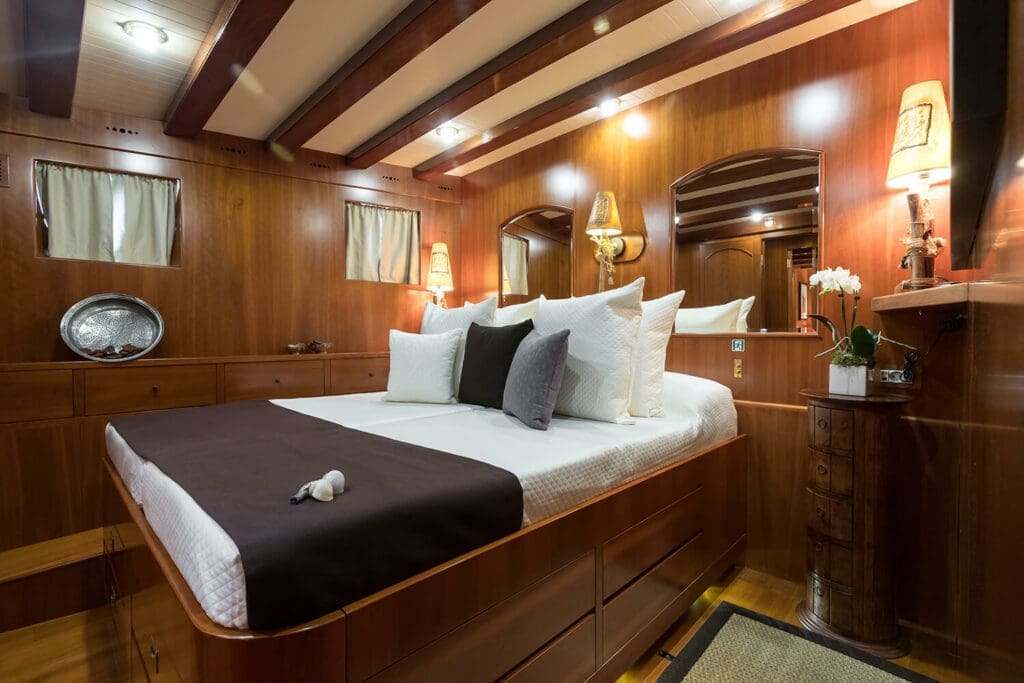 Thanda Cruise, Tansaania